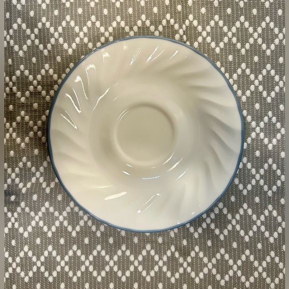 Set of 6 CORELLE Gray Band White Swirled Saucer Plates - Break & Chip Resistant - Picture 9 of 13